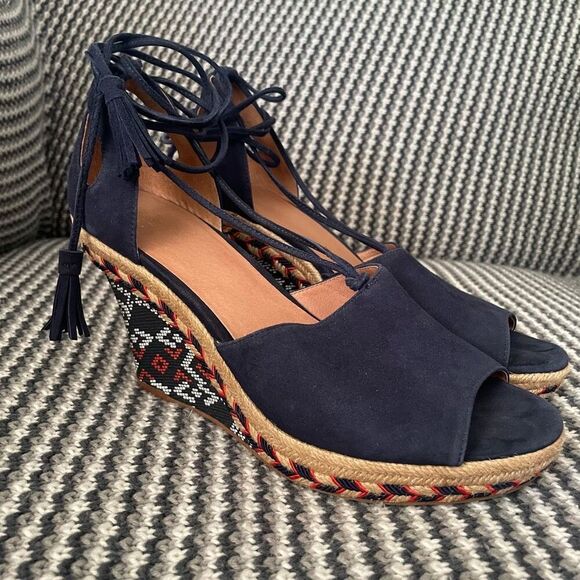 Cabi Isla wedge blue suede Aztec ankle tie up sandal women’s shoe size 9 - Picture 2 of 11